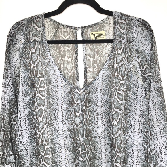 Show Me Your Mumu Snakeskin Semi Sheer Flowy Top - Picture 3 of 8